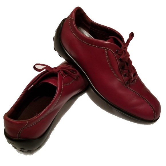 Tod's Shoes - TOD'S Leather Sneakers Women's Size 7